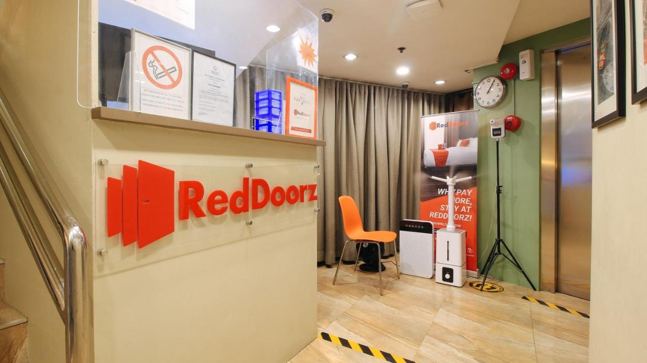 Reddoorz At Hotel Rosemarie パサイ エクステリア 写真