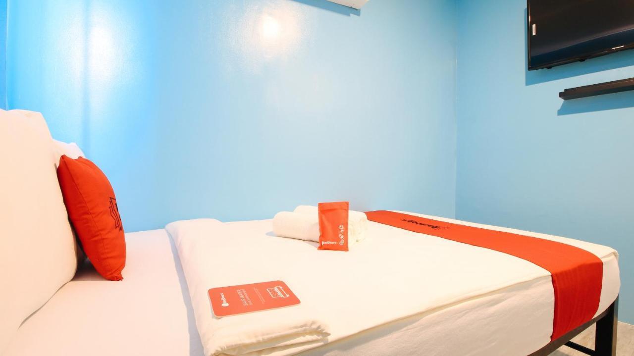 Reddoorz At Hotel Rosemarie パサイ エクステリア 写真