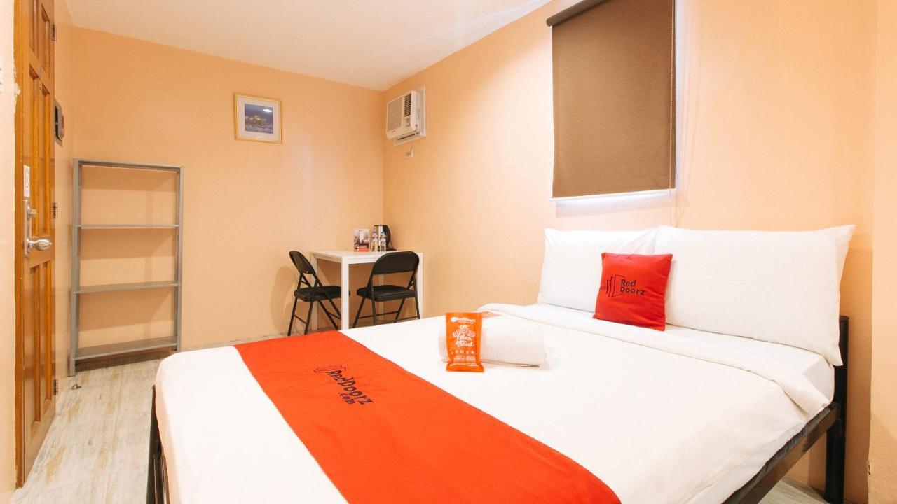Reddoorz At Hotel Rosemarie パサイ エクステリア 写真