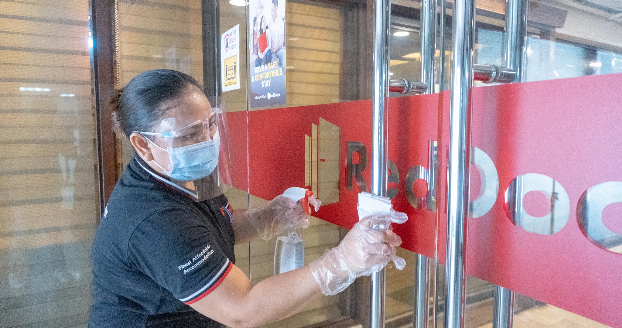 Reddoorz At Hotel Rosemarie パサイ エクステリア 写真